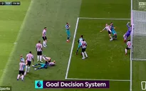 Tottenham may mắn có bàn đầu tiên mùa giải mới nhờ công nghệ Goal-line