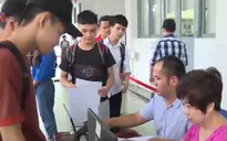 Tự chủ tuyển sinh đại học: Luật cho phép, trường nói không?