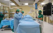 Bị nhồi máu cơ tim trong khi đi du lịch