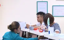 Việt Nam dự tính có 3 - 5 ngân hàng niêm yết ở nước ngoài 7 năm tới