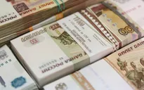 Bộ Tài chính Nga đề xuất giao dịch dầu thô bằng đồng Ruble