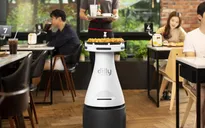 Robot phục vụ tại nhà hàng Pizza Hut