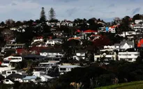 New Zealand cấm người nước ngoài mua nhà