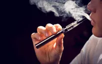 Thuốc lá điện tử tàn phá hệ miễn dịch nhanh gấp 50 lần
