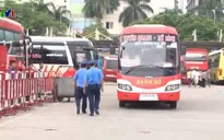 Hà Nội kiểm tra xe khách trước khi xuất bến
