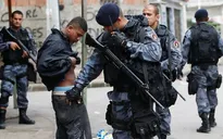Brazil: Bắt giữ 1.000 tội phạm liên quan đến phụ nữ