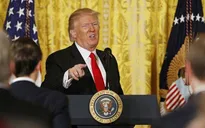 Tổng thống Mỹ Donald Trump cáo buộc Google cố tình điều chỉnh kết quả tìm kiếm