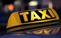 Bỏ nội dung xe công nghệ phải gắn phù hiệu xe taxi