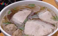 Bát bún bò 1.000 đồng, sẻ chia cùng người lao động nghèo