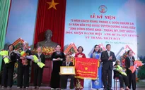 Chủ tịch Quốc hội trao danh hiệu Anh hùng lực lượng vũ trang tại Bến Tre