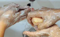 Nước rửa tay chứa cồn mất dần hiệu quả với một số loại vi khuẩn