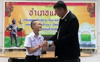 Thái Lan cấp quốc tịch cho 4 thành viên đội bóng được giải cứu từ hang Tham Luang