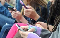 Phần lớn người dùng sẽ sử dụng smartphone từ 3-5 năm