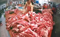 Lo dịch bệnh, người dân Trung Quốc dè dặt với thịt lợn