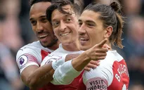 Xhaka, Ozil tỏa sáng, Arsenal trở lại cuộc đua top 4 Ngoại hạng Anh