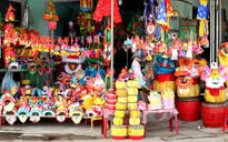Đồ chơi truyền thống hút khách dịp Trung thu