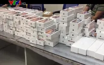 Bắt giữ lô iPhone XS nhập lậu tại sân bay Tân Sơn Nhất