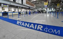 Ryanair hủy hàng trăm chuyến bay do đình công
