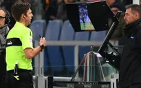 Champions League sẽ áp dụng công nghệ VAR từ vòng 16 đội