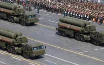 Ấn Độ mua hệ thống tên lửa S-400 của Nga