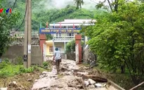 Chưa tiếp cận nhiều địa bàn bị cô lập do mưa lũ ở Thanh Hóa