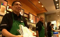 Quán Starbucks đầu tiên thuê nhân viên cao tuổi