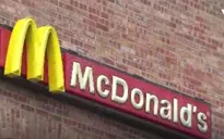 McDonald hướng tới sử dụng túi thân thiện môi trường