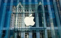 Apple trả khoản thuế kỷ lục 38 tỷ USD cho lợi nhuận "khủng" ở nước ngoài