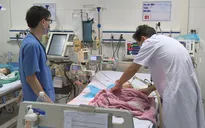 Bé 8 tháng tuổi bị tiêm nhầm Kali vào đường tĩnh mạch đã tử vong