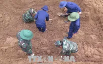 Cất bốc hài cốt và di vật của các liệt sỹ tìm thấy tại thị xã Quảng Trị
