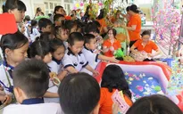 TP.HCM: Cấm trường học chúc Tết, tặng quà lãnh đạo