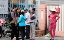Tái diễn nạn “cò” vé tàu Tết tại ga Sài Gòn