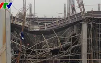 Đình chỉ thi công công trình sập giàn giáo khiến 6 người thương vong