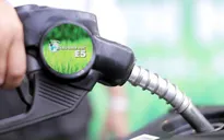 Xăng E5 được đảm bảo chất lượng khi ra thị trường