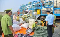 “Nóng” tình trạng buôn lậu hàng qua biên giới dịp cận Tết