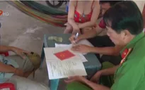 Bến Tre: Bắt quả tang chủ quán cà phê có hành vi kích dục cho khách