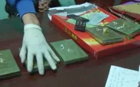 Hưng Yên: Bắt quả tang đối tượng vận chuyển 5 bánh heroin