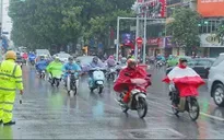 Mây ẩm liên tục phát triển và gây mưa tại Trung Trung Bộ