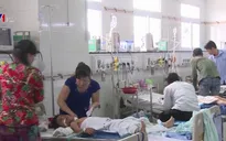 Sức khỏe 3 bé nghi bị cha ruột đầu độc ở Hậu Giang đã ổn định