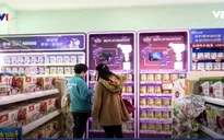 Trung Quốc bỏ 1.400 sản phẩm sữa công thức khỏi các cửa hàng