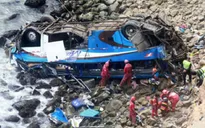 Peru: Xe bus va chạm với xe tải lao xuống vực, ít nhất 36 người thiệt mạng