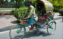 Xe lôi truyền thống tại Bangladesh đối mặt với lệnh cấm