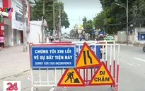 TP.HCM ra quân dọn dẹp rào chắn đón Tết