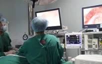 Nội soi tuyến giáp một lỗ - thành tựu Khoa học Công nghệ, Y học xuất sắc nhất năm 2018