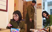 Bắt giữ hàng tấn bánh kẹo dành cho trẻ em giả nhãn mác Thái Lan, Hàn Quốc