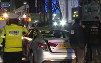 Tài xế taxi tự thiêu để phản đối dịch vụ chia sẻ xe