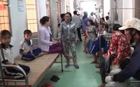Cà Mau: 45 em học sinh nhập viện sau khi súc miệng bằng fluor đã xuất viện