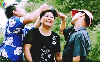 VTV Đặc biệt - Mẹ Hương: Thiêng liêng tiếng gọi "Mẹ ơi!"