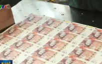 Đồng bảng Anh biến động mạnh sau kết quả bỏ phiếu thỏa thuận Brexit