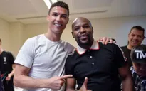 Mayweather ăn mừng chức vô địch Siêu Cúp Italia cùng Ronaldo và Juventus